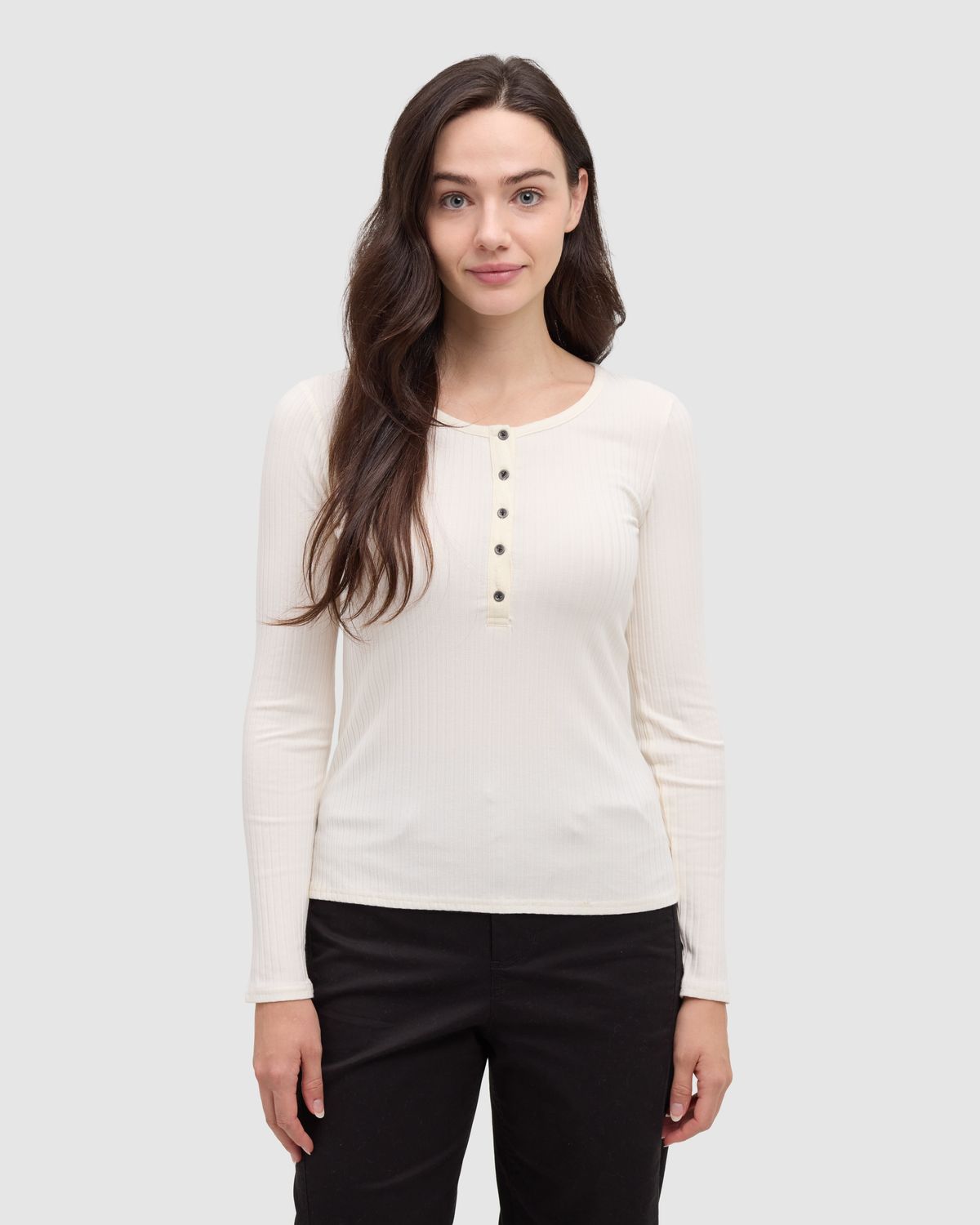 Knowles Henley-1