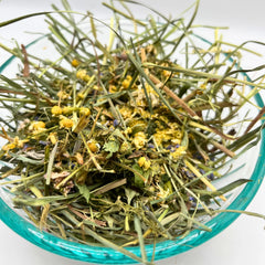 Calming Botanical Hay Blend for Small Animals-2