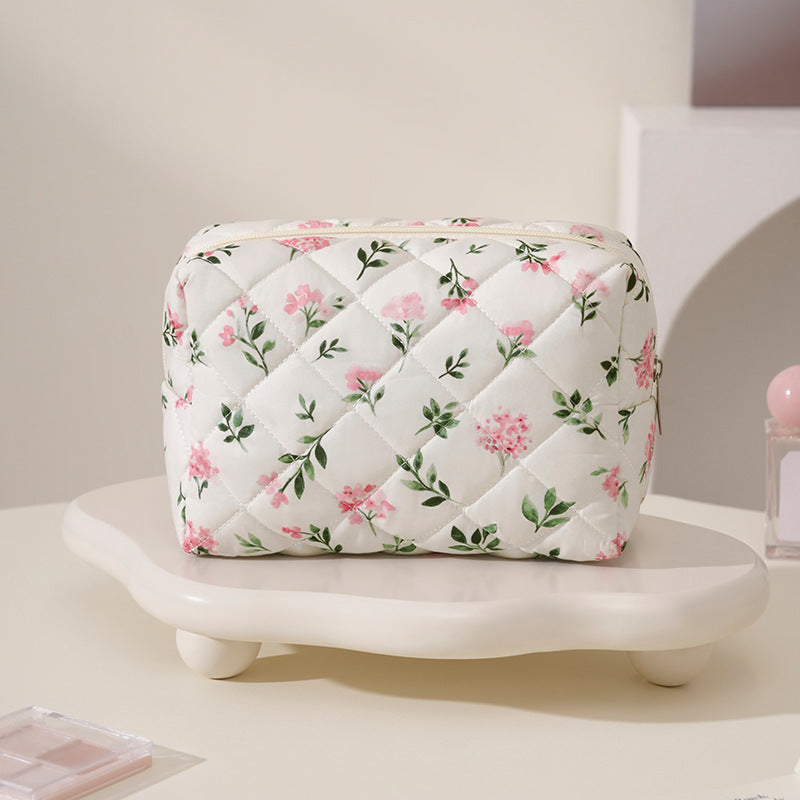 Travel Friendly Compact Cosmetic Bag-3