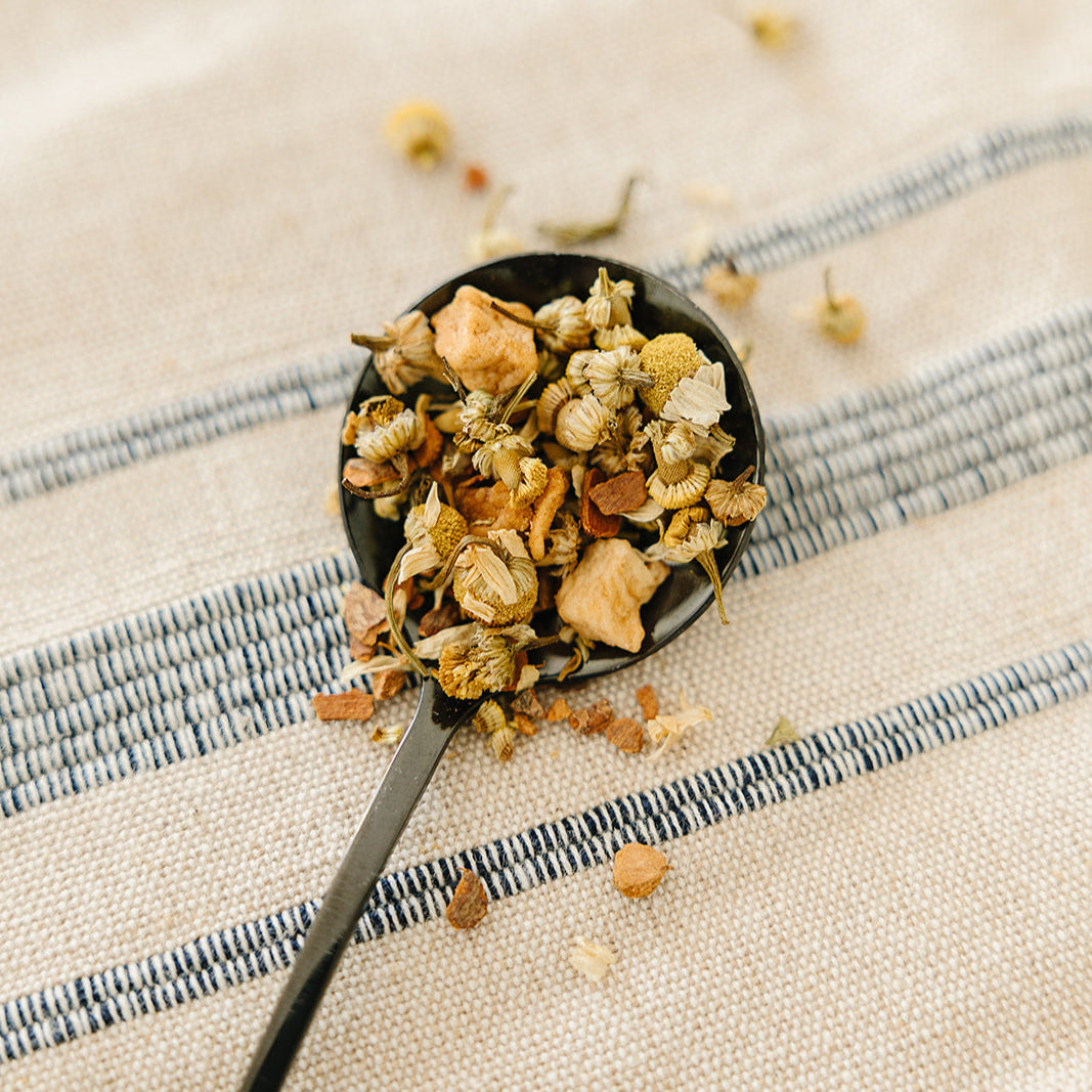 Organic Apple Cinnamon Tea-2