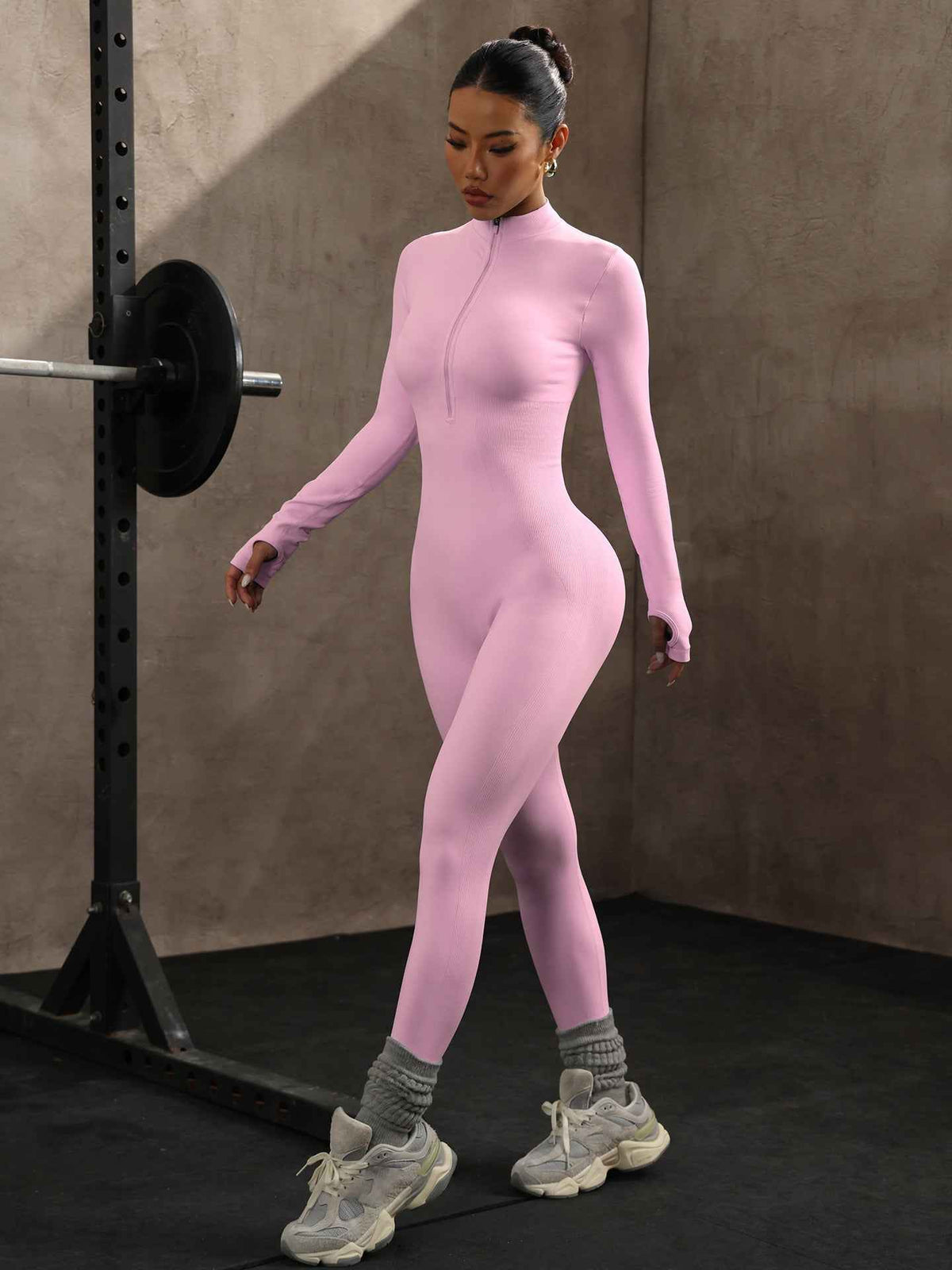 Women’s Long-Sleeve Seamless Yoga Bodysuit – Tight-Fit One-Piece Workout Suit-3