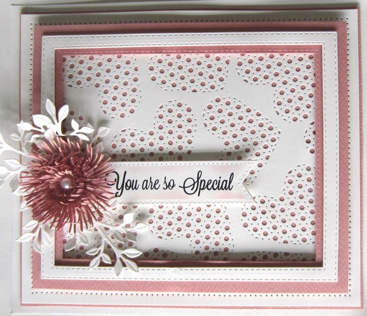 Fillables Collection Laced Heart Die-3