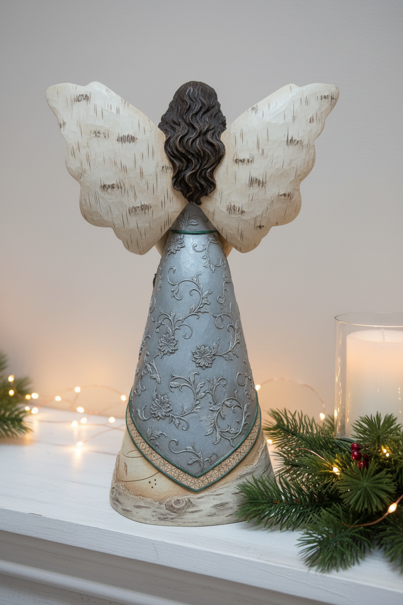 Christmas Angel with Wreath-2