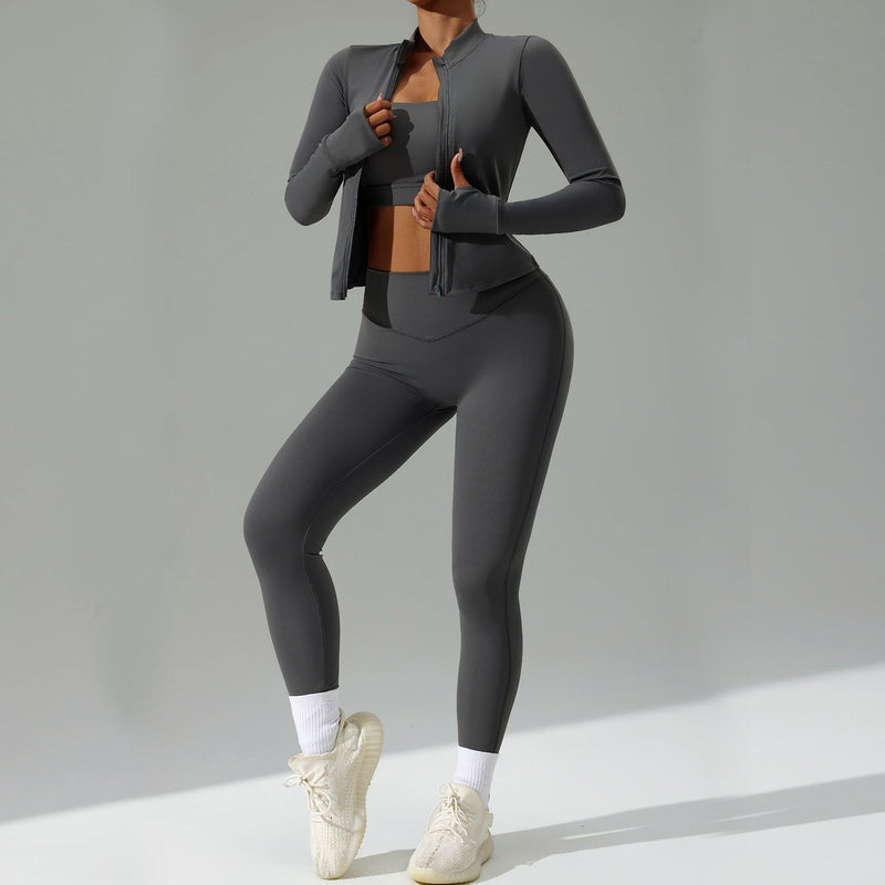 Three-Piece Running & Workout Set – Quick-Dry Sportswear with Cardigan-10