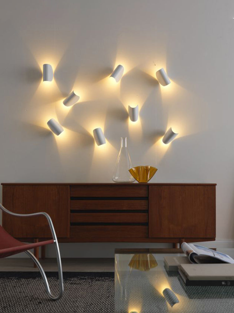 Creative Bedside Table Lamp – Modern Iron Nightstand Light for Bedroom & Living Room with E27/E14 LED-10