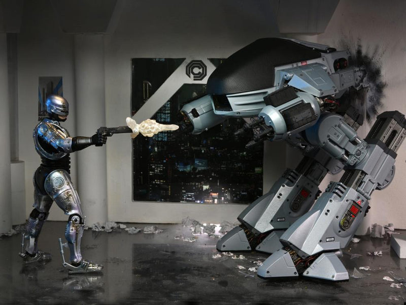 NECA - Ultimate Battle Damaged RoboCop with Chair-13