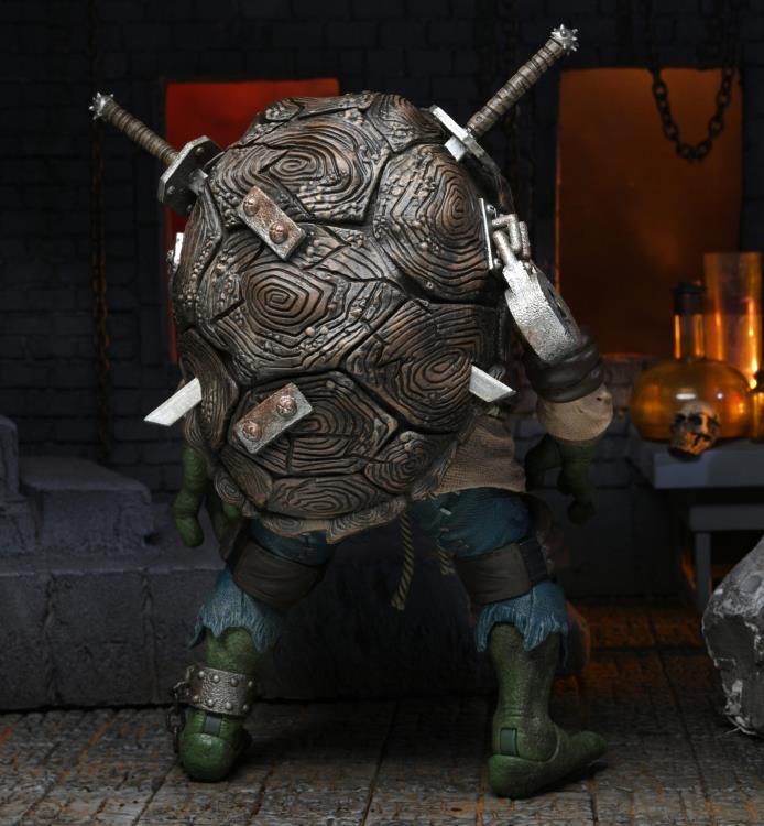 Universal Monsters x Teenage Mutant Ninja Turtles Ultimate Leonardo as The Hunchback-4