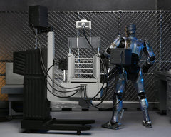 NECA - Ultimate Battle Damaged RoboCop with Chair-15