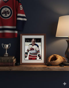 Bobby Hull Autographed Winnipeg Jets 8x10 Bloody Photo-2