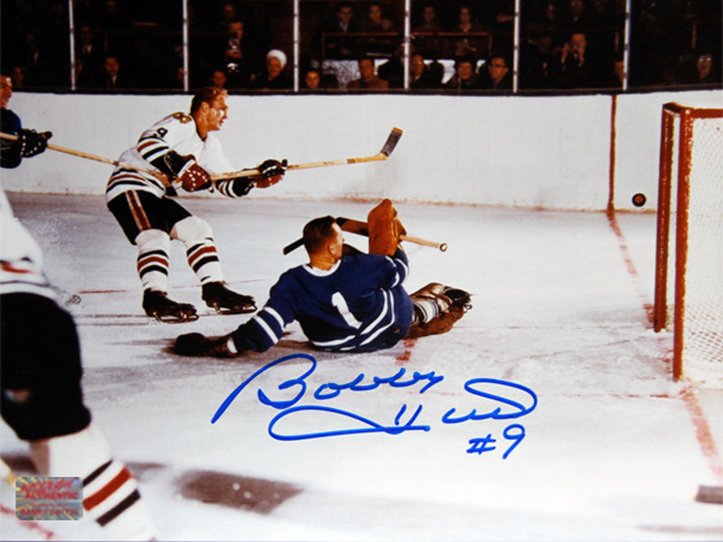 Bobby Hull Scores on Johnny Bower Signed 8x10 Photograph-1