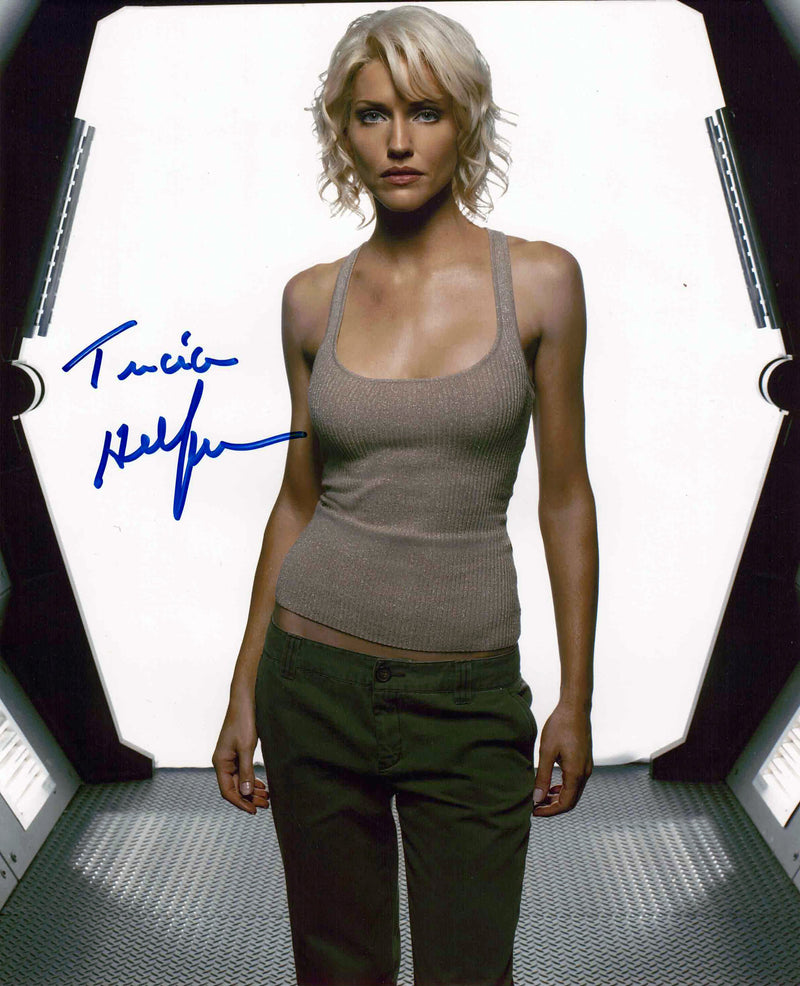 Tricia Helfer Signed Battlestar Galactica Tanktop Look Photo-1