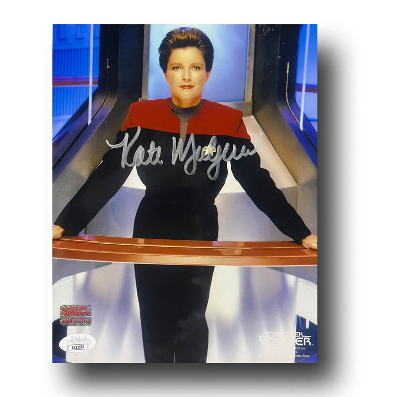 Kate Mulgrew Signed Voyager Janeway on Bridge 8x10 Photo-1