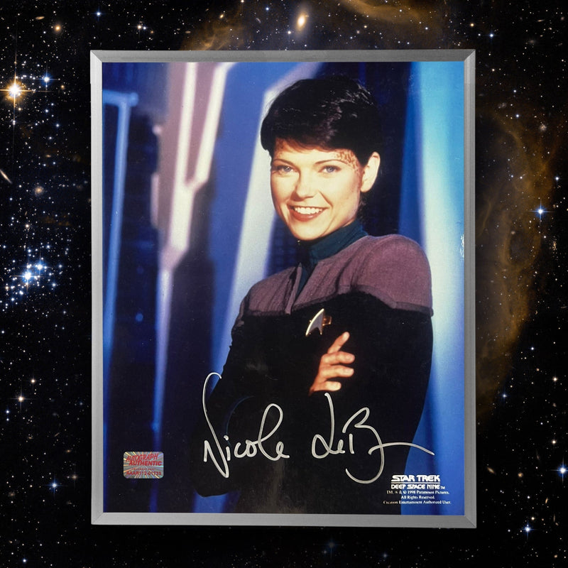 Nicole De Boer Autographed Deep Space Nine Photo (8x10)-2