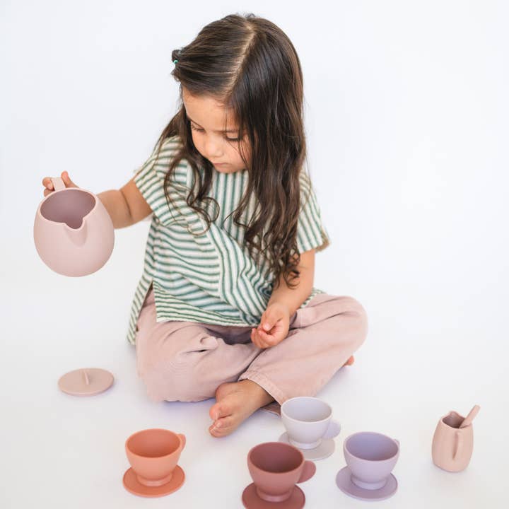 bug + bean kids - Silicone Tea Set - 12-Piece Set - Kids Pretend Playset - Ages 2+-4