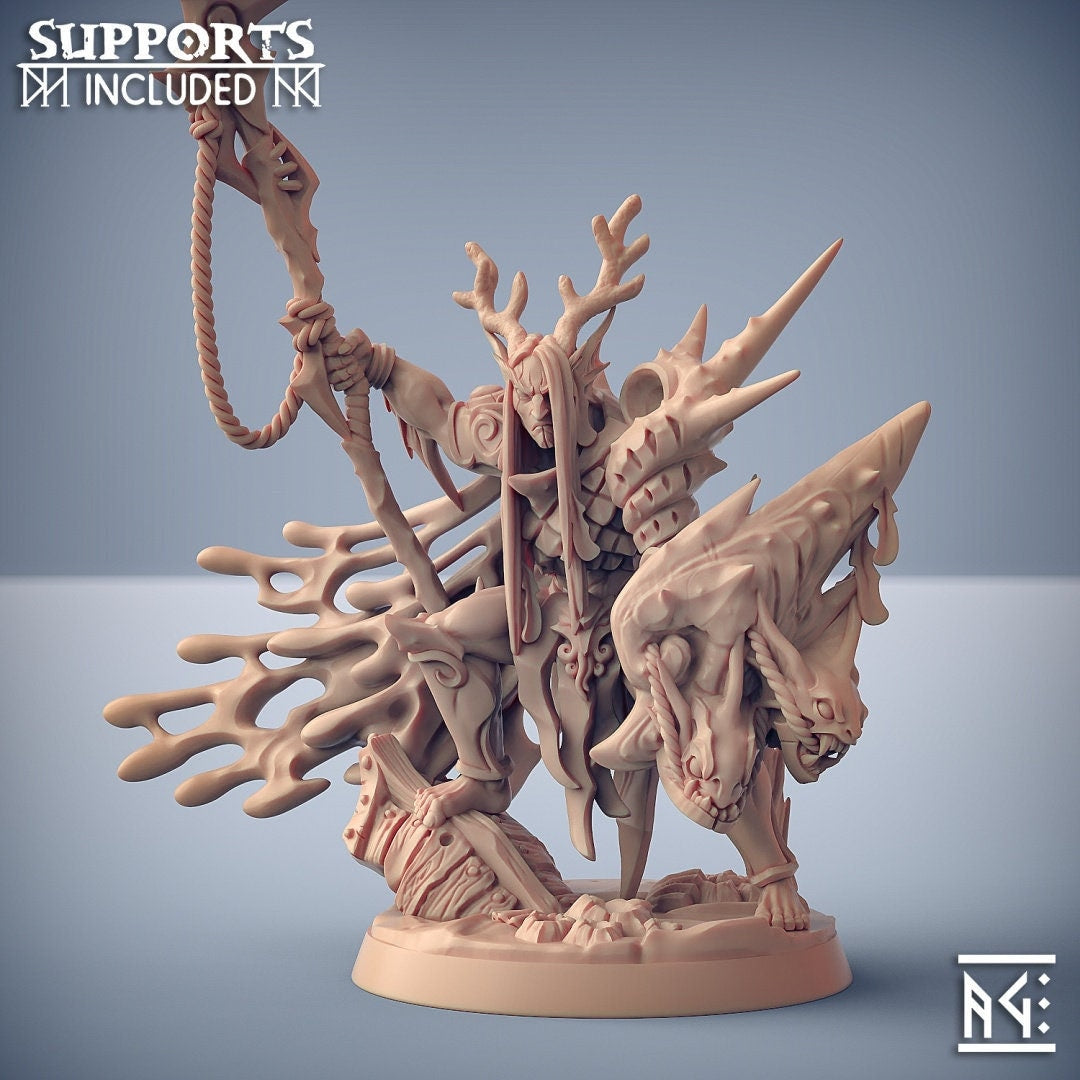 Siryus Jurabane - Artisan Guild | Triton | Fighter | Paladin | Male | Fantasy | Melee | Cleric | Spear | Ocean | Sea | DnD | Pathfinder-1