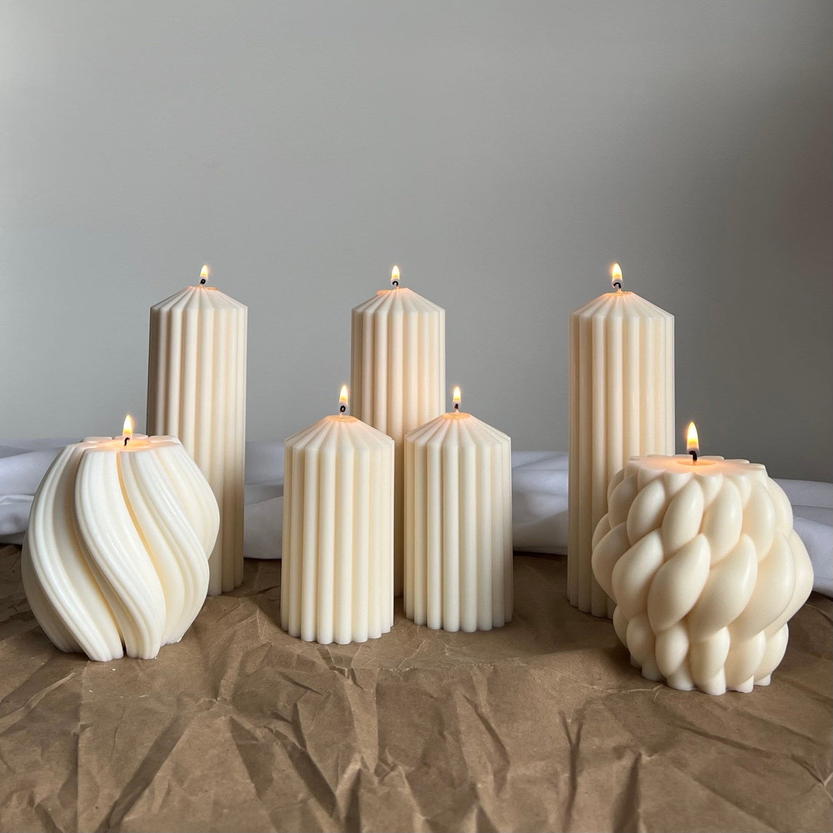 Large Knitted Soy Candle: Twisted Rope Coffee Table Decor-2