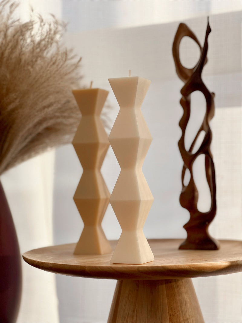 ZigZag Soy Wax Candle: Geometric Home Decor-1