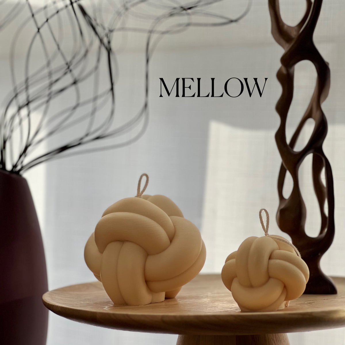 Minimalist Knot Soy Candle: Coffee Table Decor-4