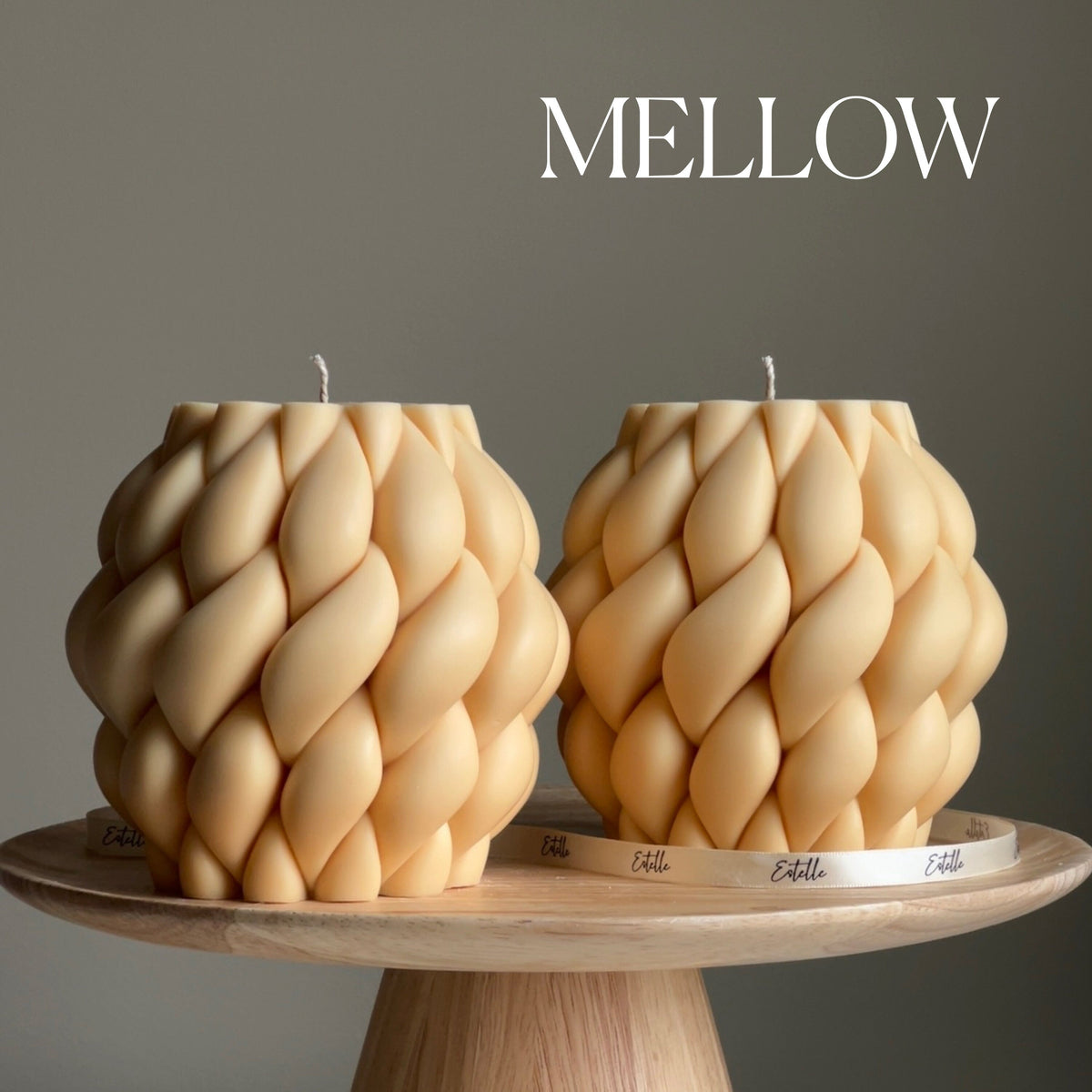 Large Swirl Knot Soy Candle | Trendy Minimalist Pillar Candle-4