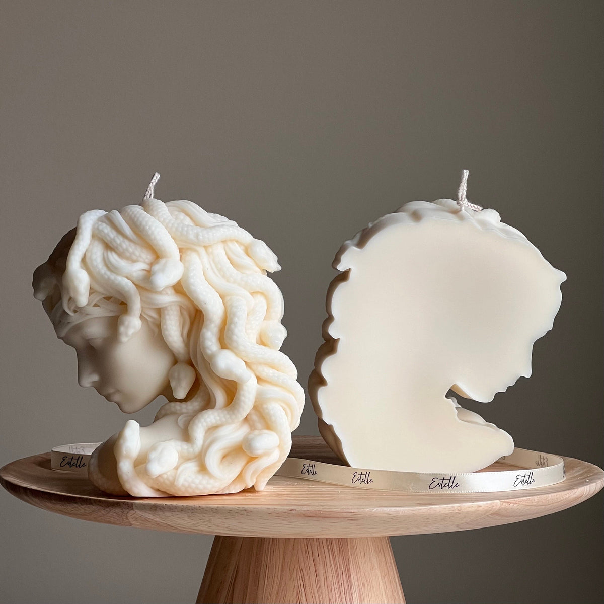 Medusa Soy Wax Candle: Sculptural Woman Head Statue Candle-2