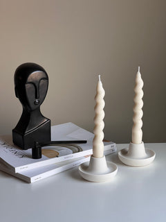 Round Jesmonite Candlestick Holder: Minimalist Table Decor-1