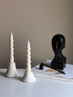 Round Jesmonite Candlestick Holder: Minimalist Table Decor-1