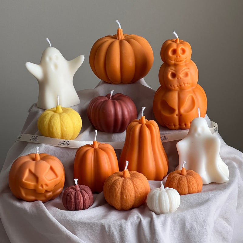 Handmade Pumpkin Soy Wax Candle: Autumn Halloween Decor-6