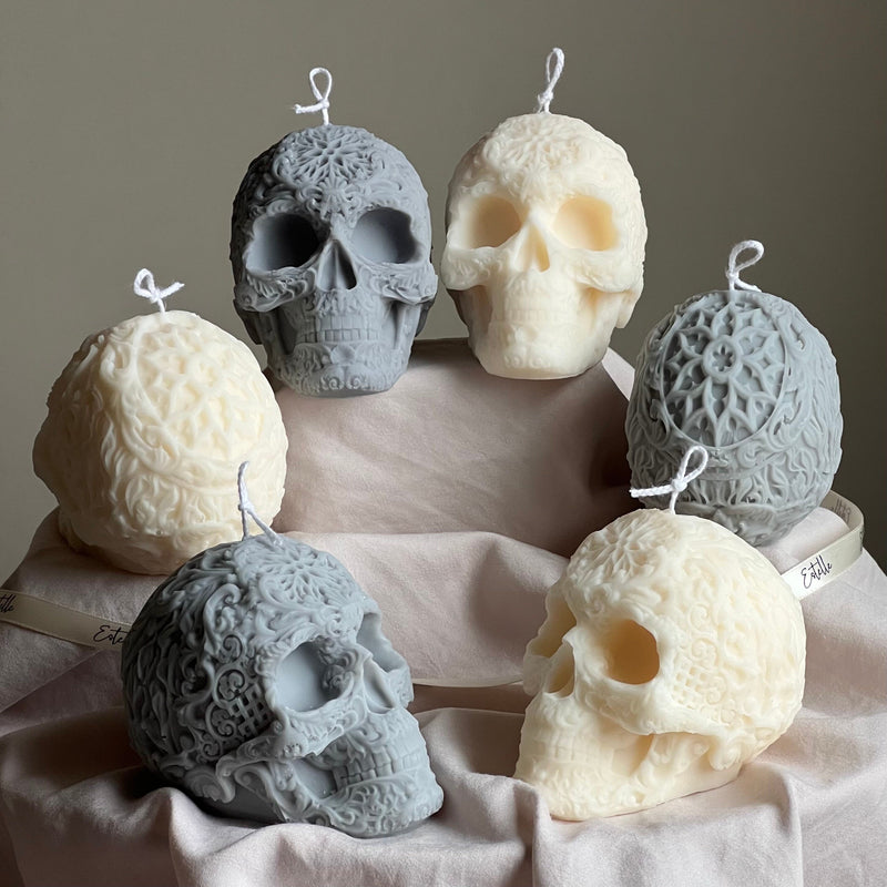 Handmade Halloween Skull Candle: Spooky Soy Wax Home Decor-4