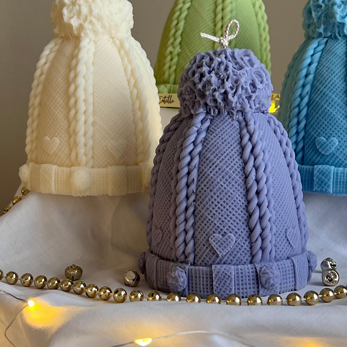 Hand-Poured Christmas Hat Candle: Festive Soy Wax Decor-2