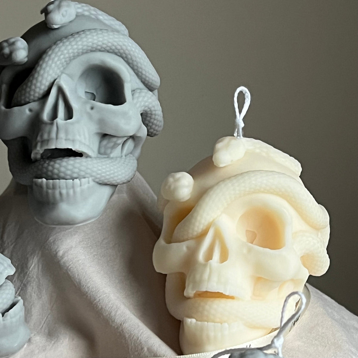 Skull Candle with Snakes: Spooky Halloween Soy Wax Decor-5