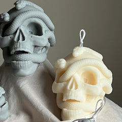 Skull Candle with Snakes: Spooky Halloween Soy Wax Decor-5