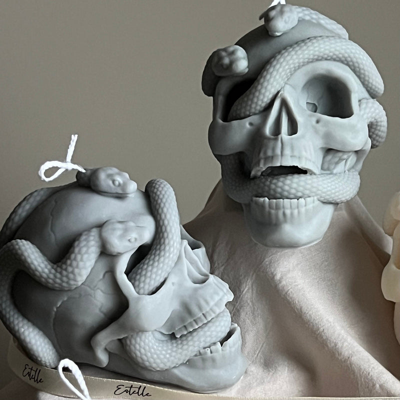 Skull Candle with Snakes: Spooky Halloween Soy Wax Decor-7