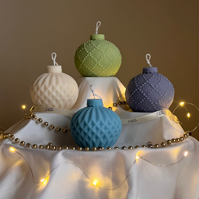 Handmade Christmas Bauble Soy Candle: Festive Ornament Decor-3
