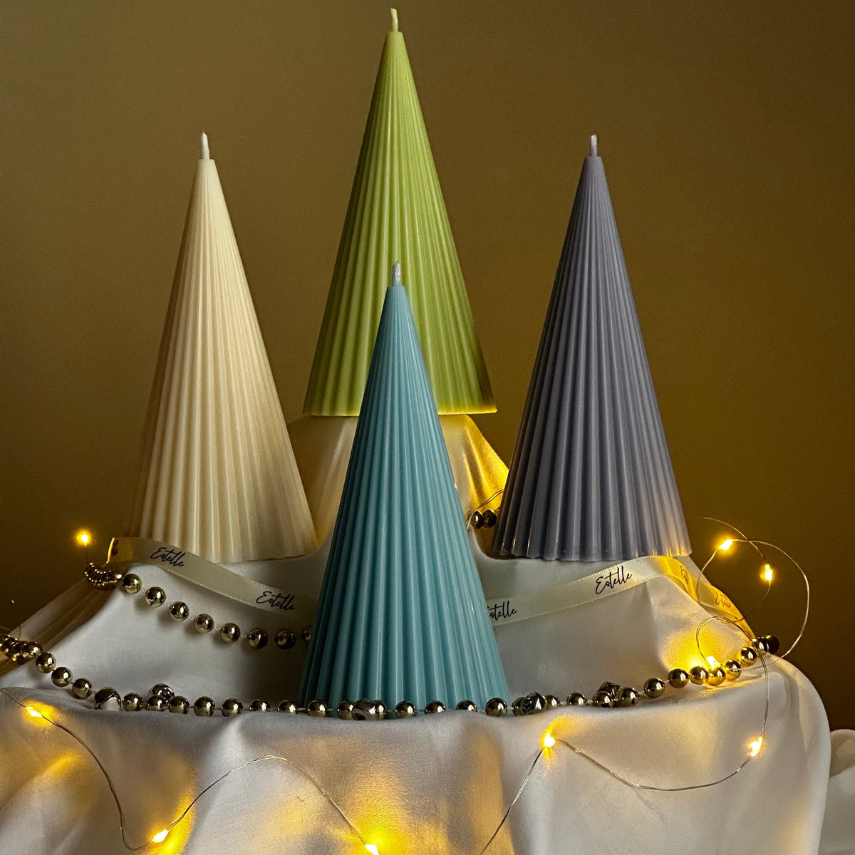 Handmade Ribbed Cone Soy Candle: Minimalist Christmas Decor-1