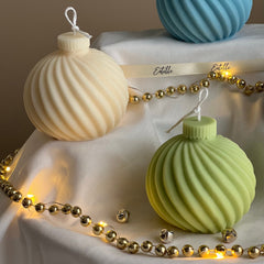Swirl Christmas Bauble Soy Candle: Handmade Holiday Decor-3
