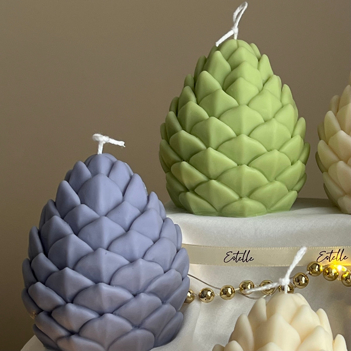 Handmade Pine Cone Soy Candle: Christmas Home Decor-3