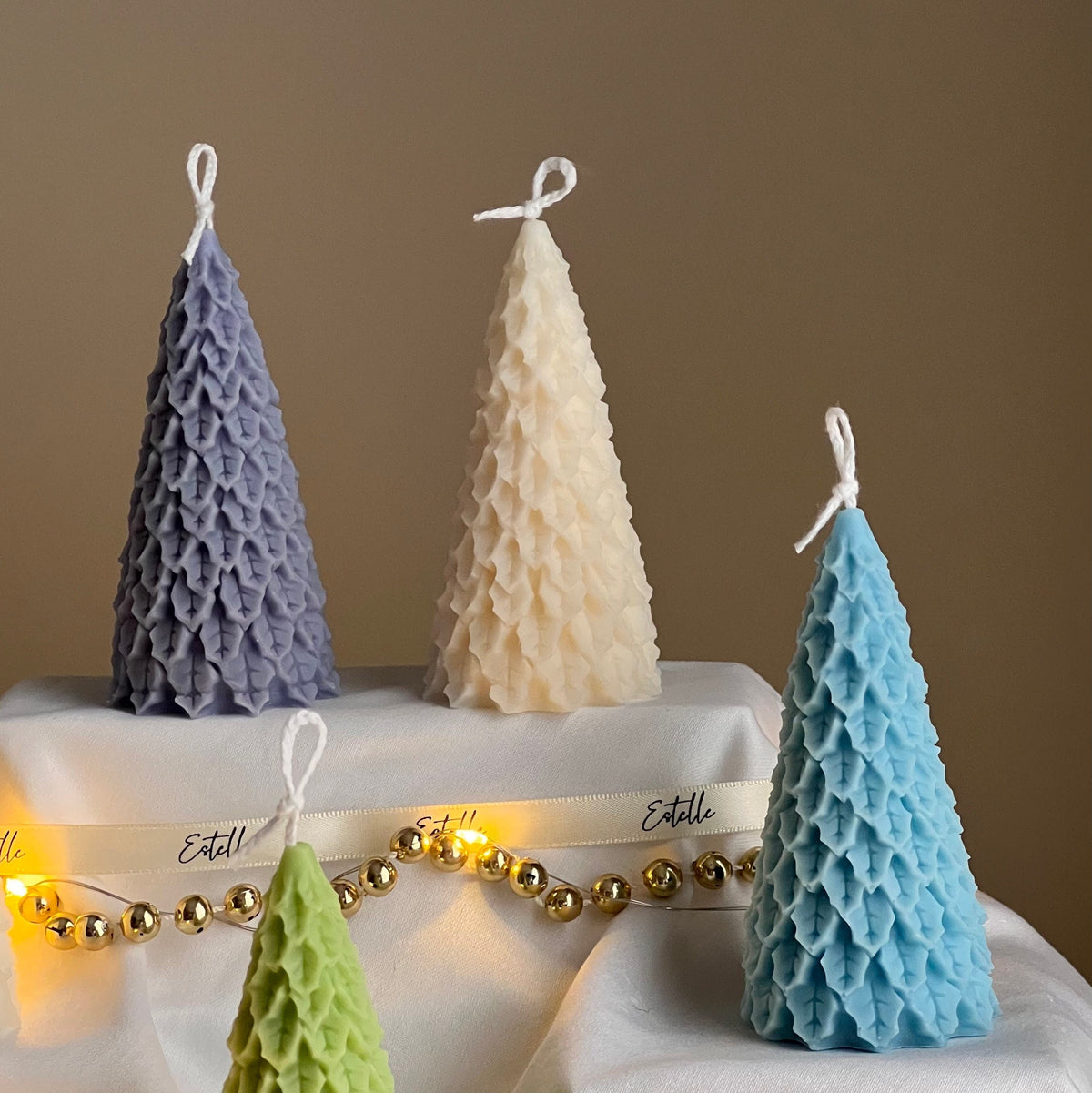 Handmade Soy Christmas Tree Candle: Festive Home Decor-3