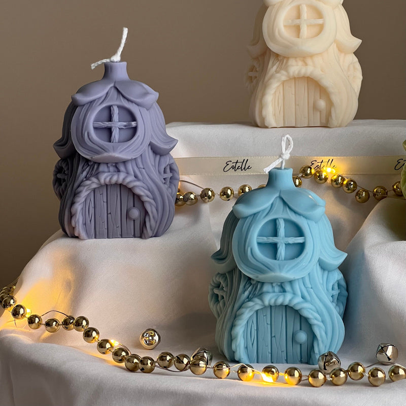 Christmas House Candle: Handmade Soy Wax Festive Decor-2