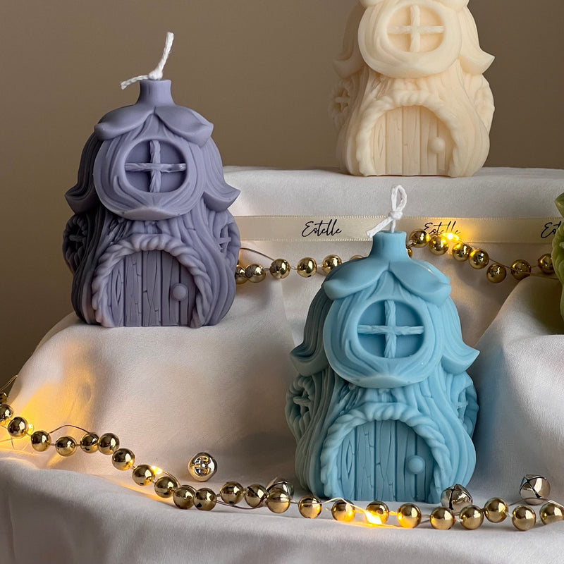Christmas House Candle: Handmade Soy Wax Festive Decor-4