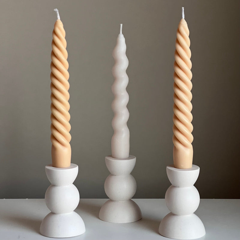 Round Jesmonite Candlestick Holder: Minimalist Table Decor-1