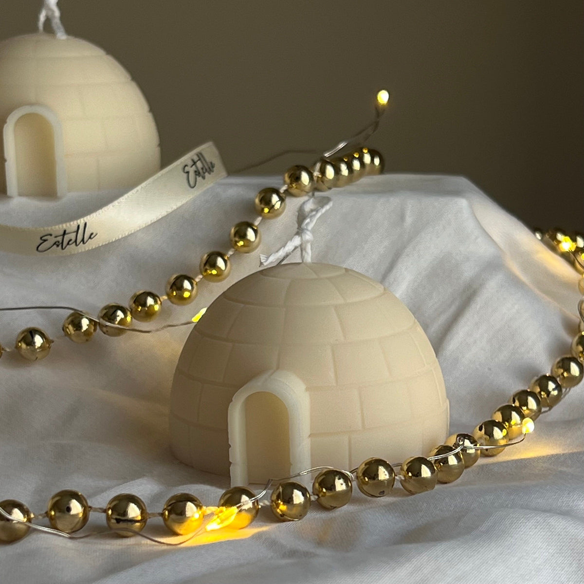 Handmade Igloo Candle: Christmas Home Decor, Soy Candle-2