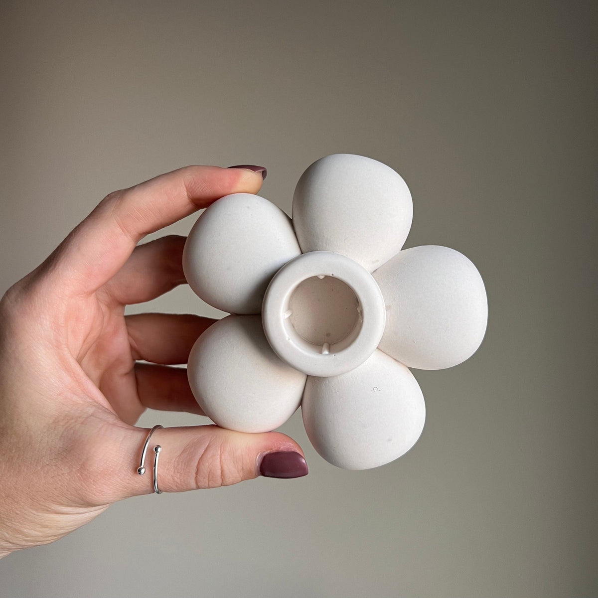 Jesmonite Flower Candlestick Holder: Handmade Table Decor-6