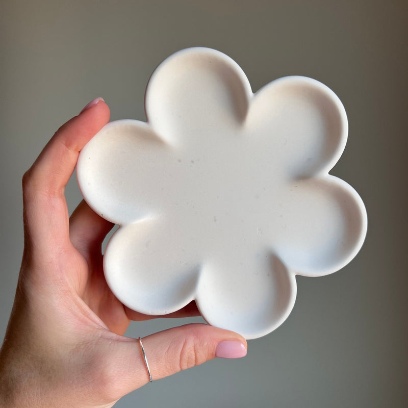 Flower Trinket Tray: Handmade Jesmonite Jewelry Dish, Scandi Decor-3