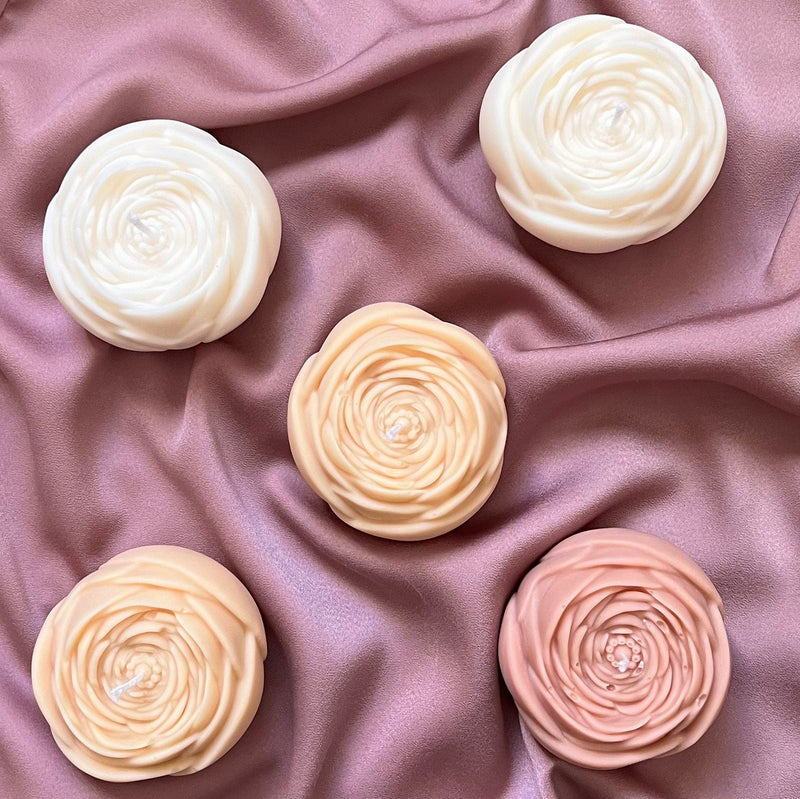 Handmade Ranunculus Soy Candle: Sculptural Home Decor-1