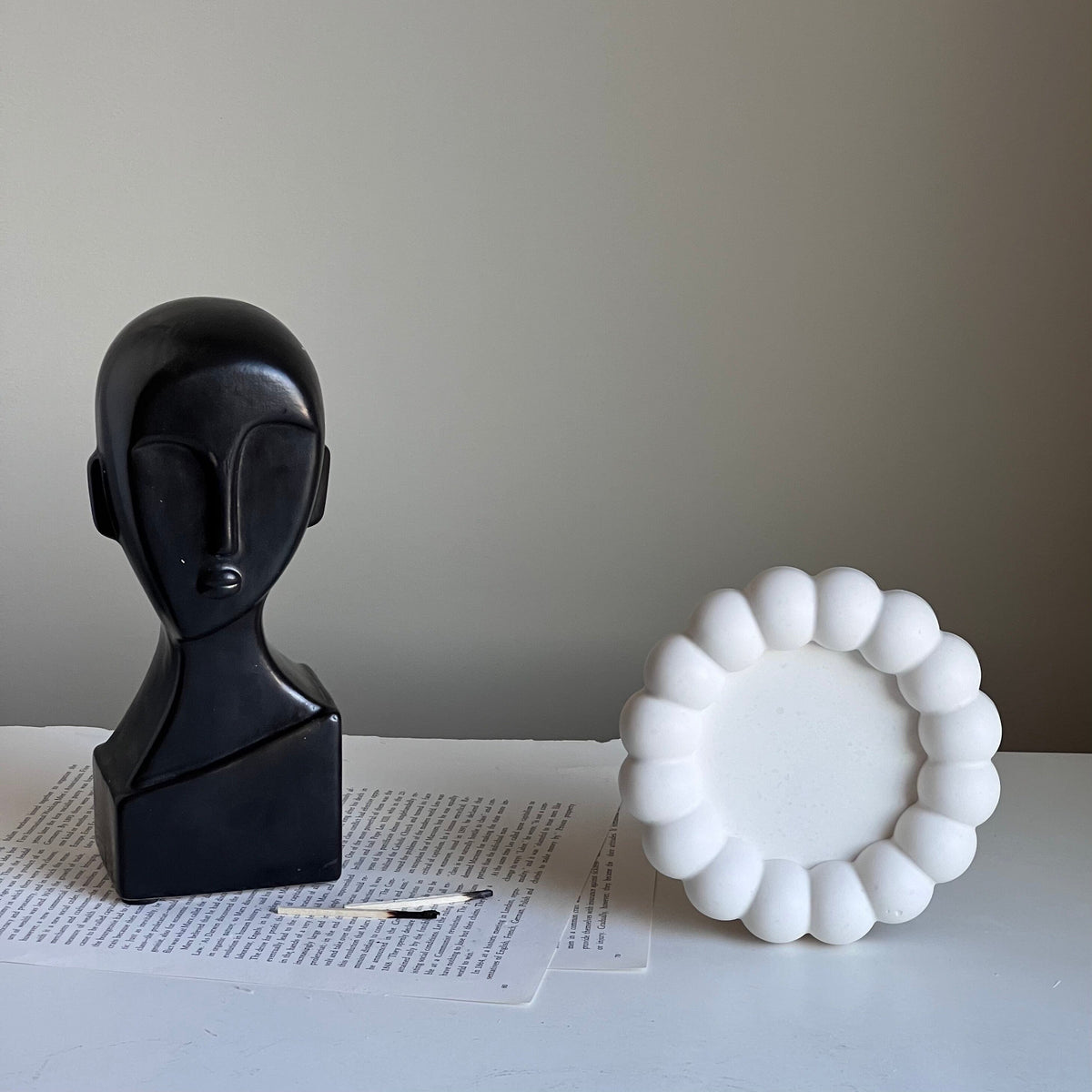 Round Jesmonite Trinket Tray: Scandi Home Decor-2