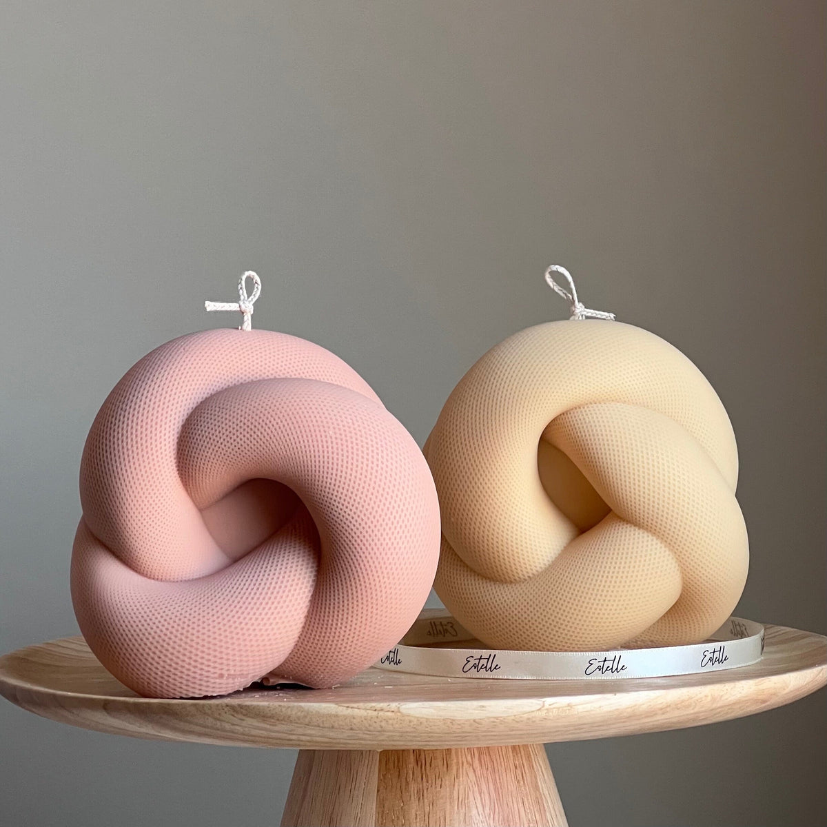 Handmade Knot Candle: Trendy Vegan Home Decor-2