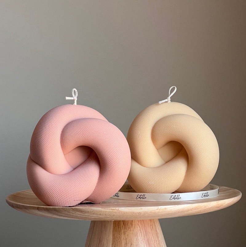Handmade Knot Candle: Trendy Vegan Home Decor-1
