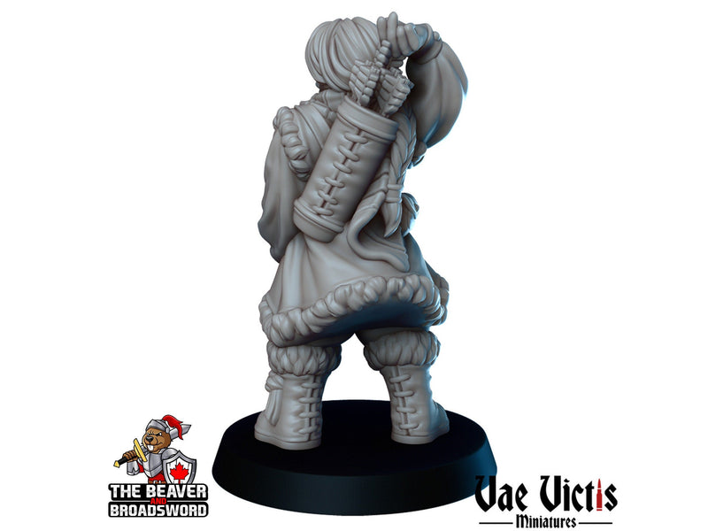 Young Arctic Ranger DnD mini - Vae Victis | Villager | Human | Female | NPC | PC | Hero | Medieval | Winter | Cold | NPC | Fantasy-2