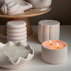 Handmade Flower Soy Wax Candle in Jesmonite Flower Jar with Wood Wick-9