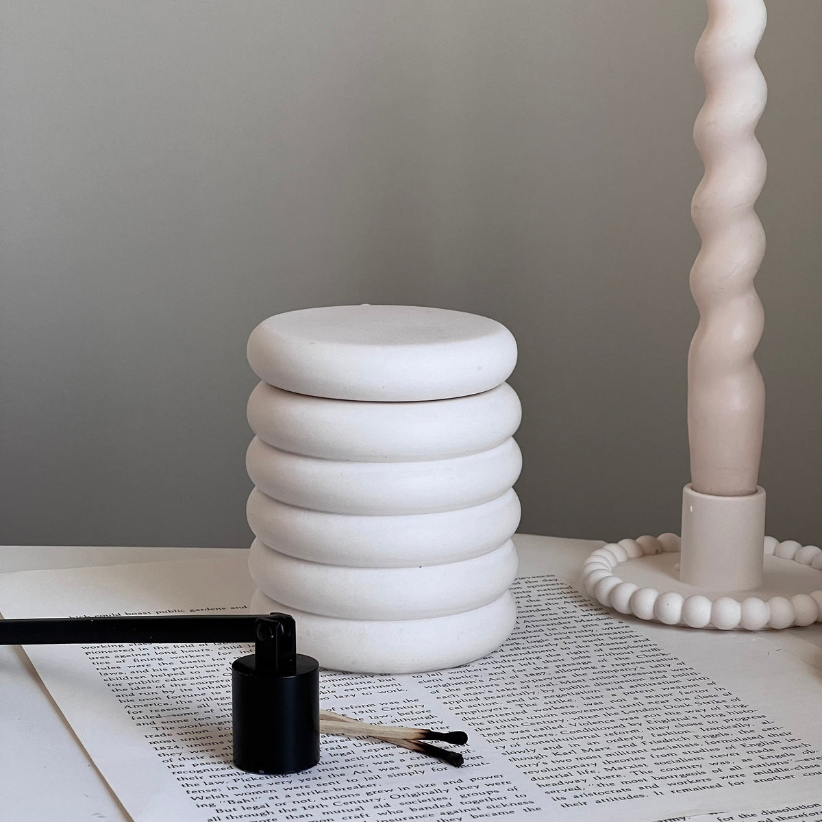 Donut Jar Soy Wax Candle | Wood Wick, Jesmonite Vessel-6